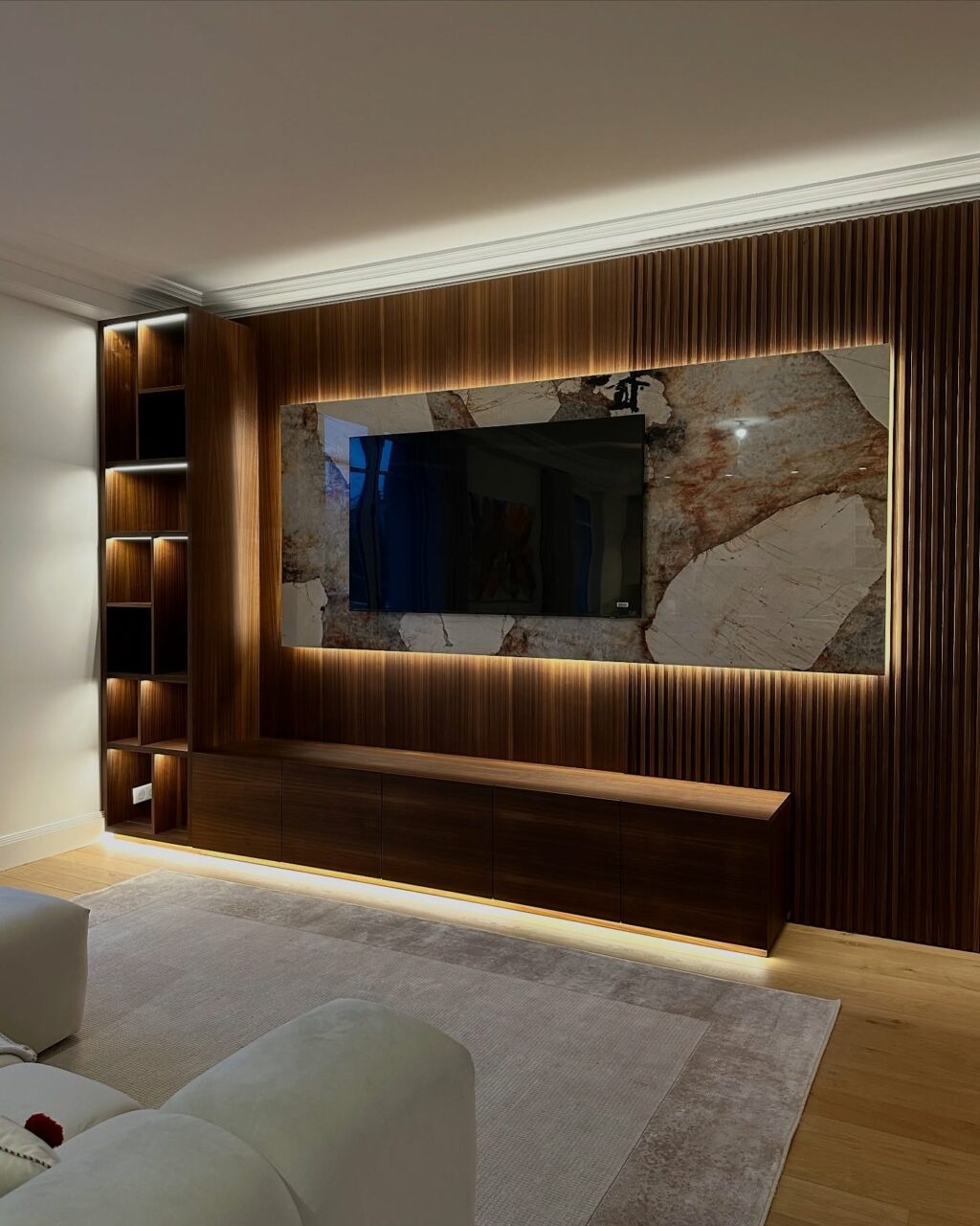 Instagram post from signatureinterieur. This post is in position 7.