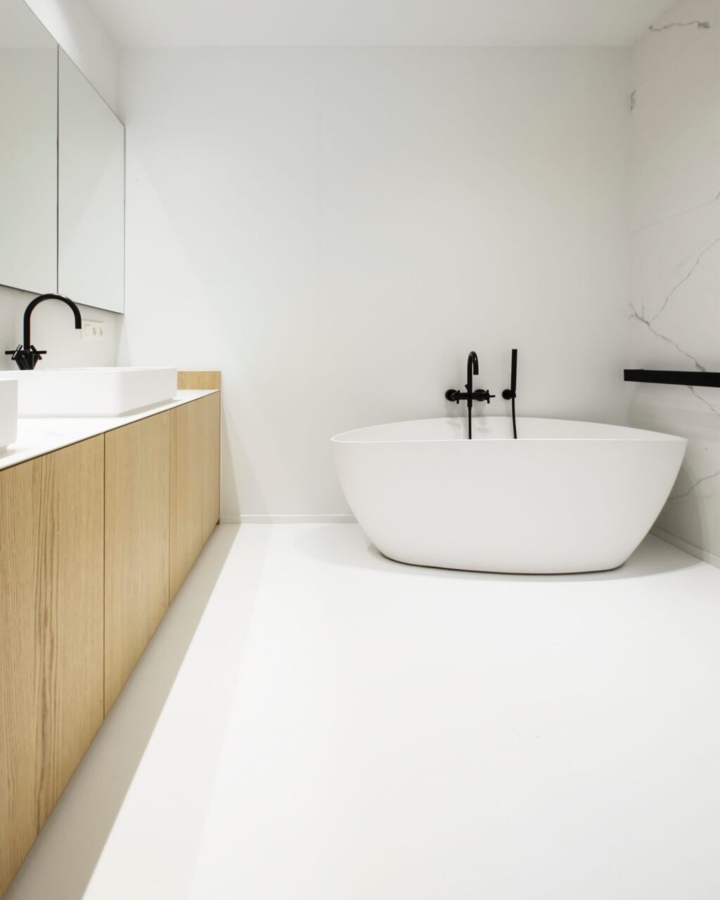 Instagram post from signatureinterieur. This post is in position 28.