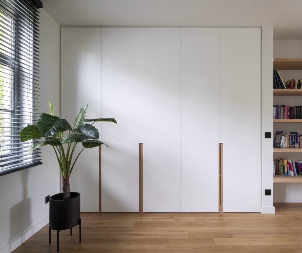 Instagram post from signatureinterieur. This post is in position 14.