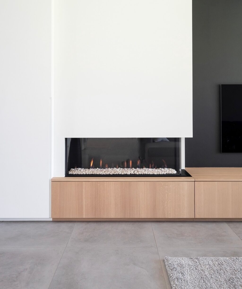 Instagram post from signatureinterieur. This post is in position 27.