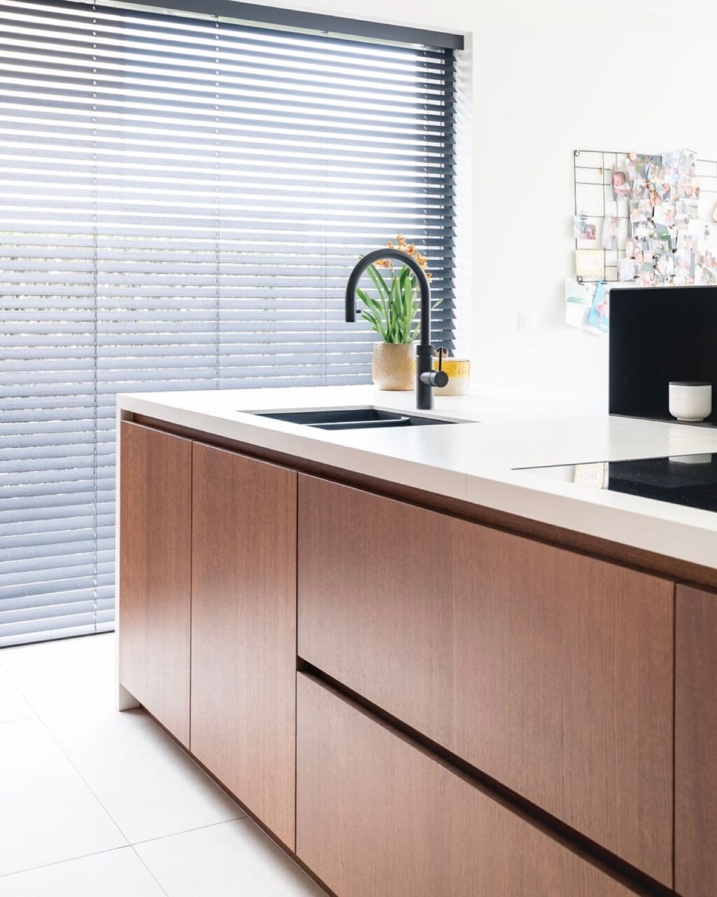 Instagram post from signatureinterieur. This post is in position 17.